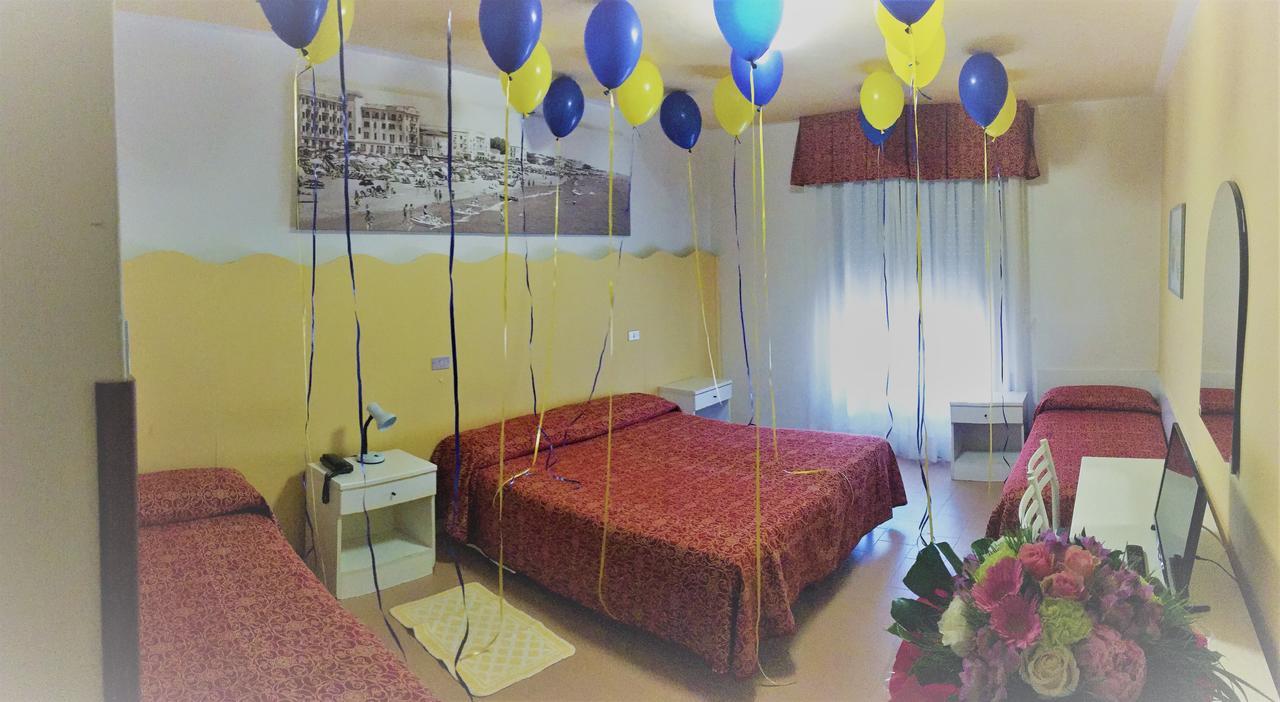 Hotel Al Mare Lido di Jesolo Eksteriør bilde