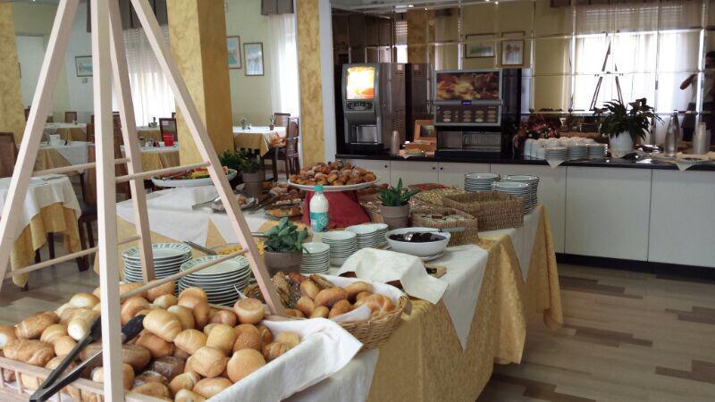 Hotel Al Mare Lido di Jesolo Eksteriør bilde