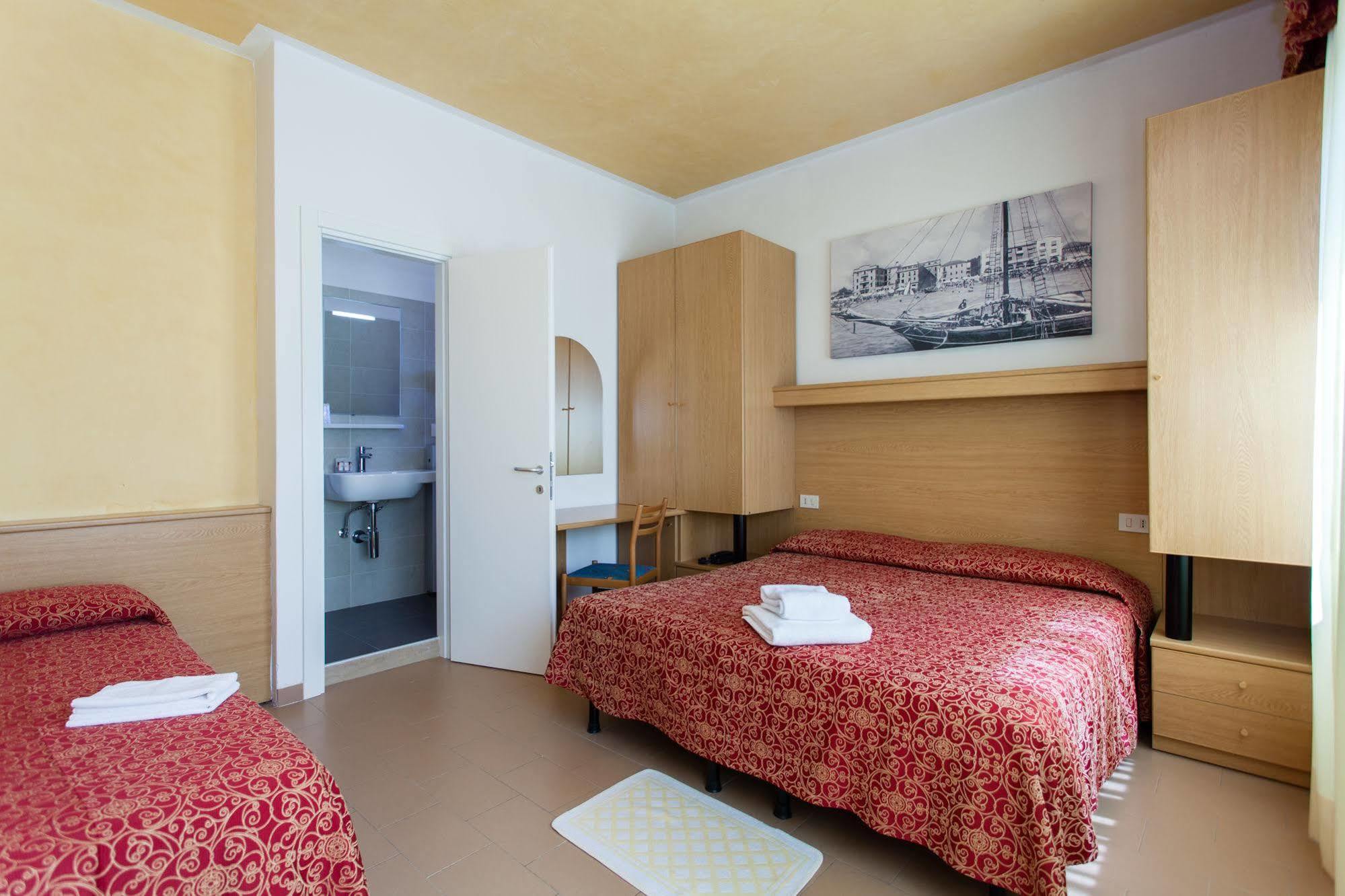 Hotel Al Mare Lido di Jesolo Eksteriør bilde